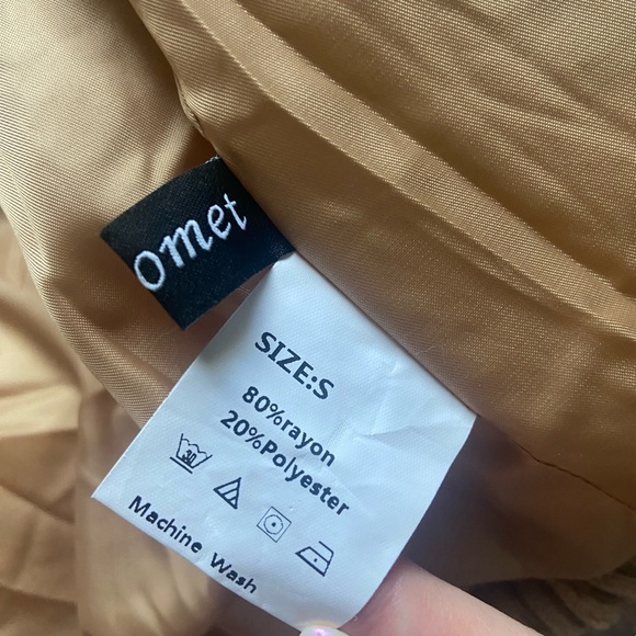 Puffer Jacket - Picture 2 of 2